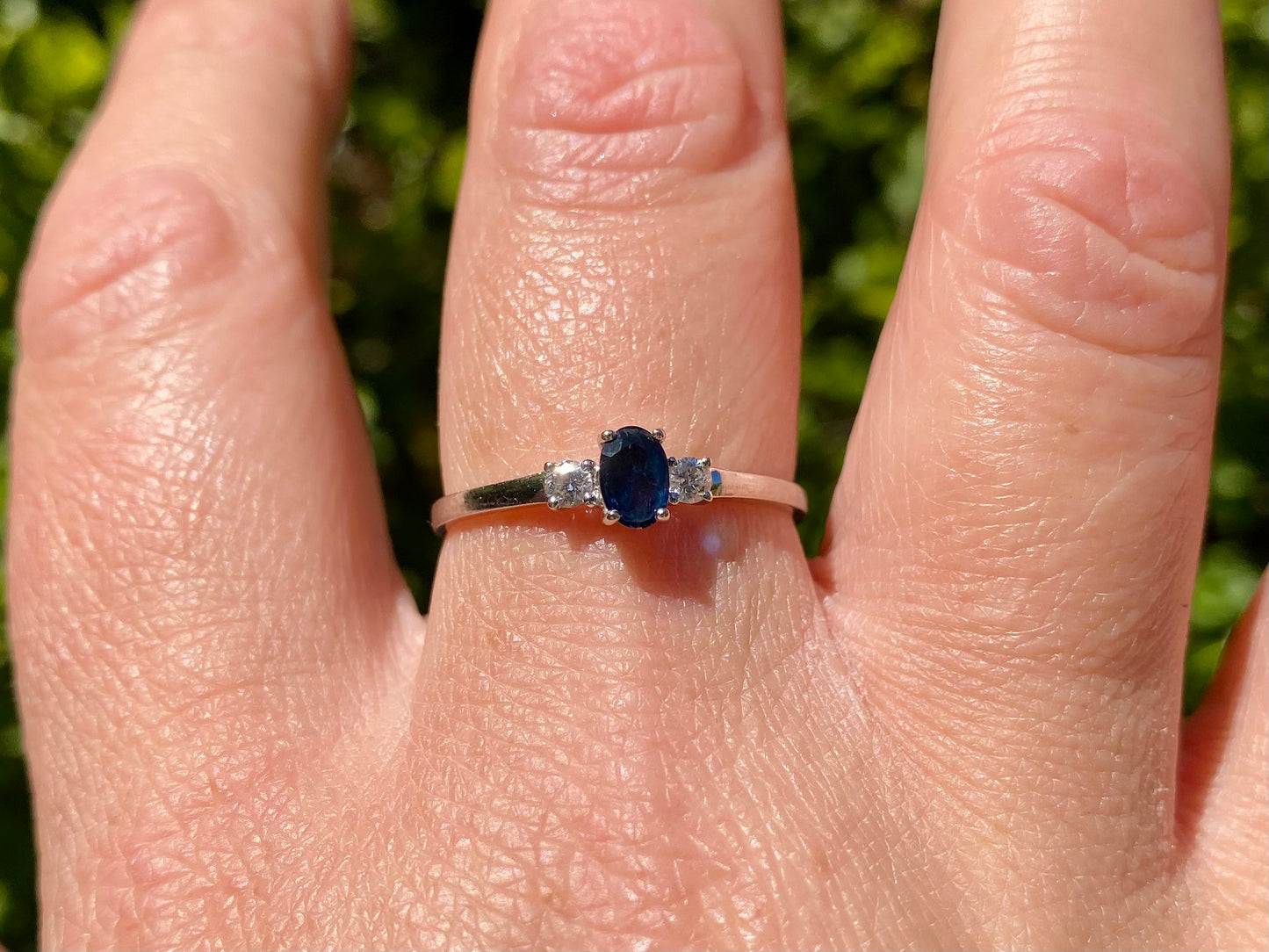 18ct Gold Sapphire & Diamond Ring