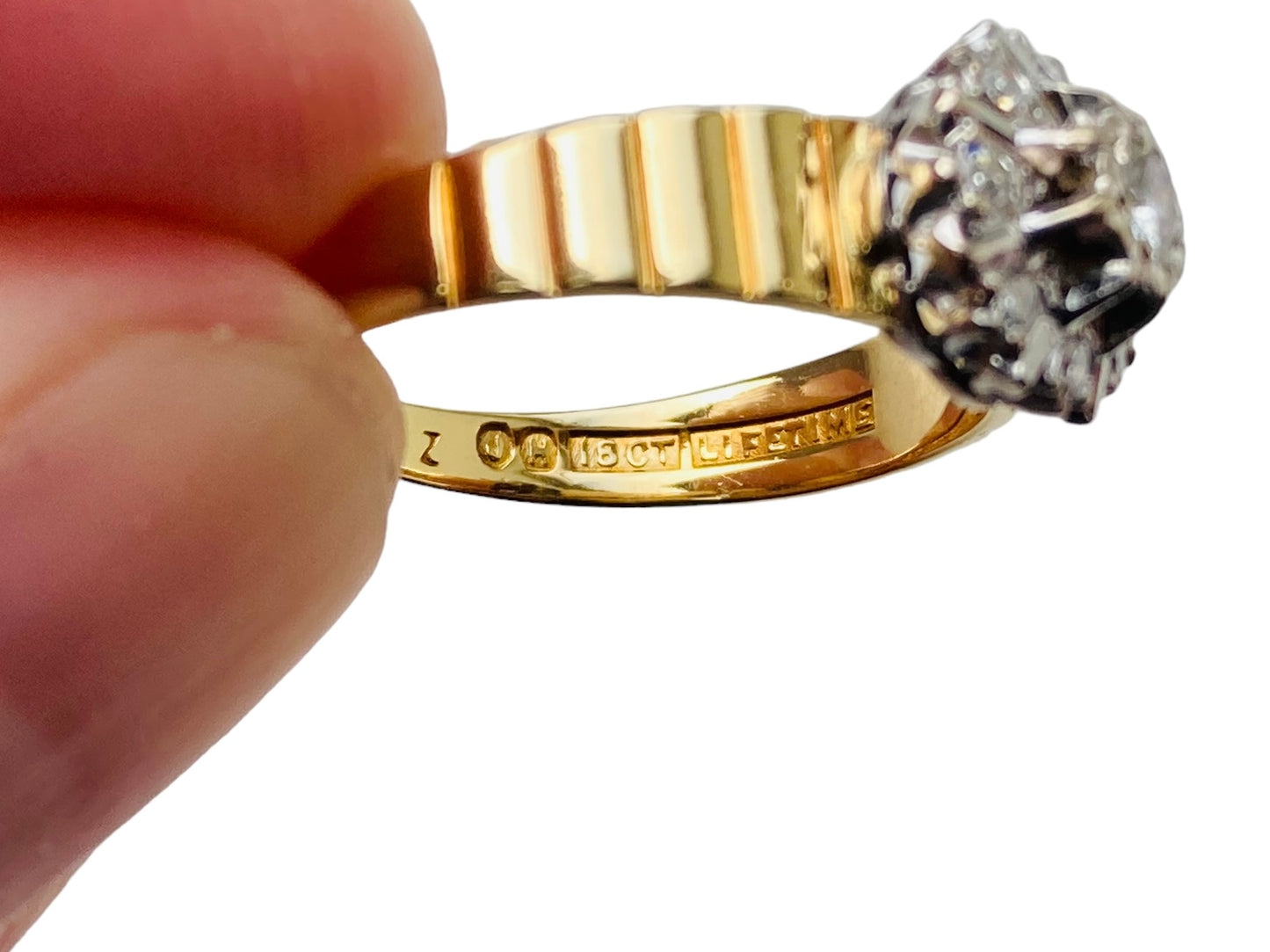 Vintage 18ct Gold Diamond Ring