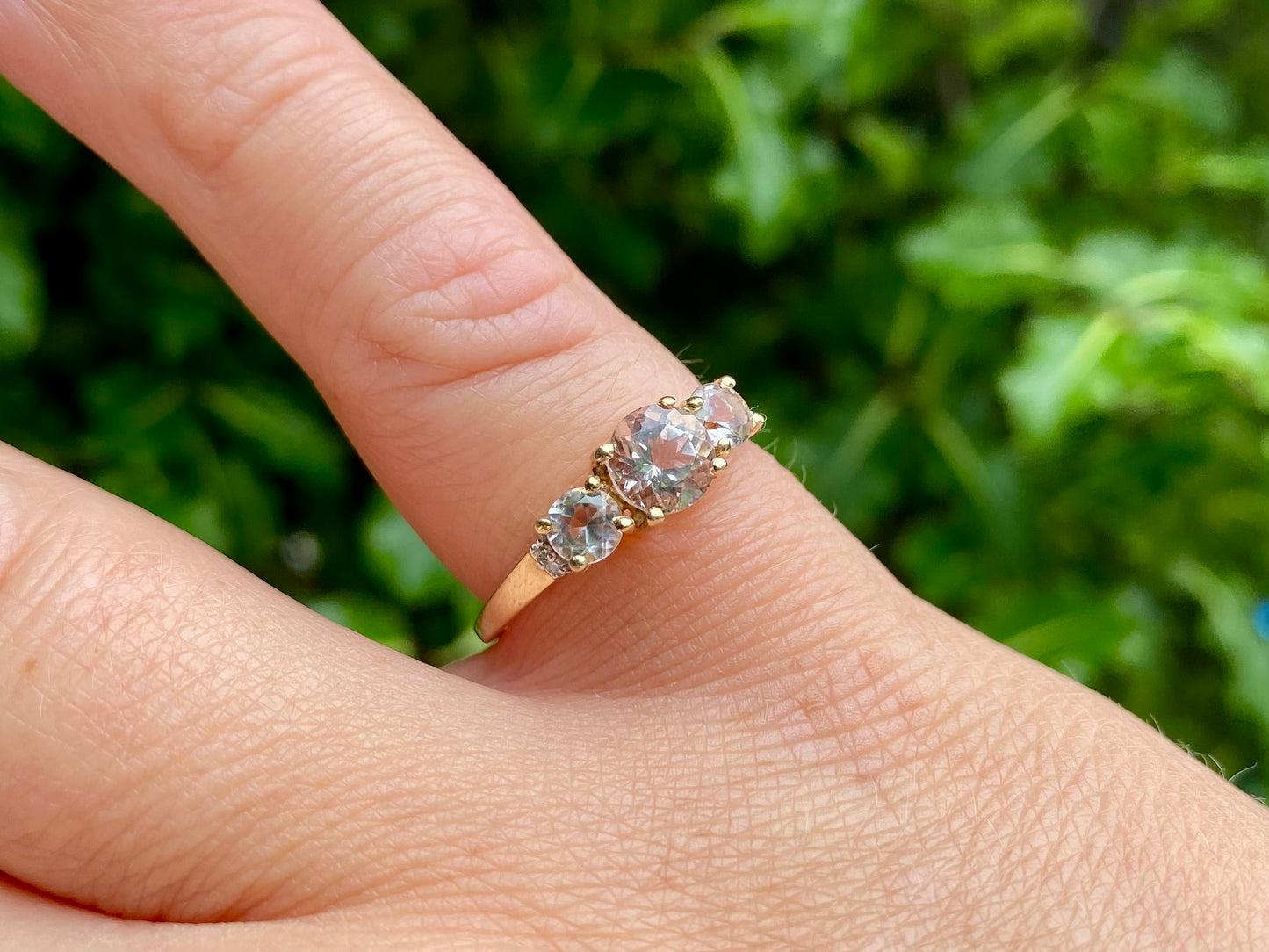 9ct Gold Morganite & Diamond Ring