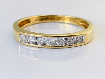 18ct Gold Diamond Ring