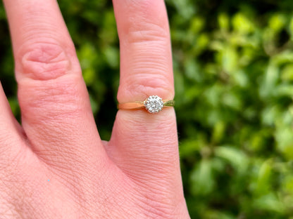18ct Gold Diamond Solitaire Ring