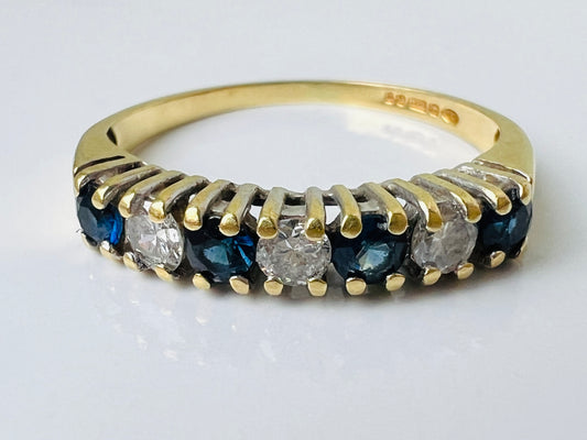 Vintage 18ct Gold Sapphire & Diamond Ring