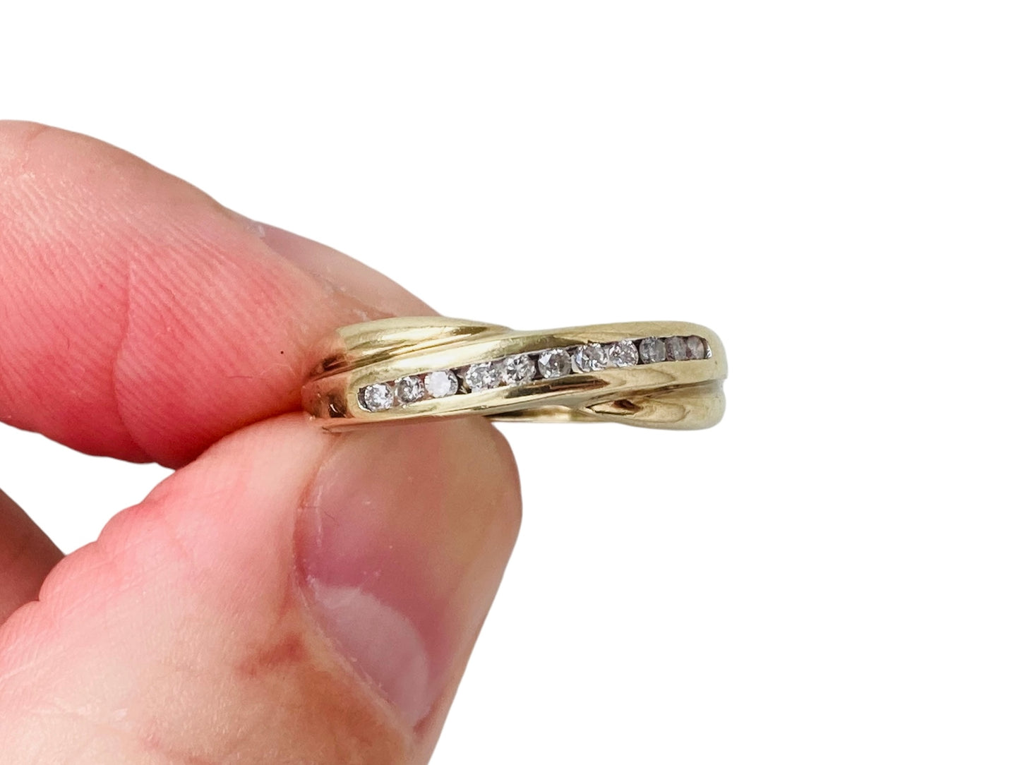 9ct Gold Diamond Ring