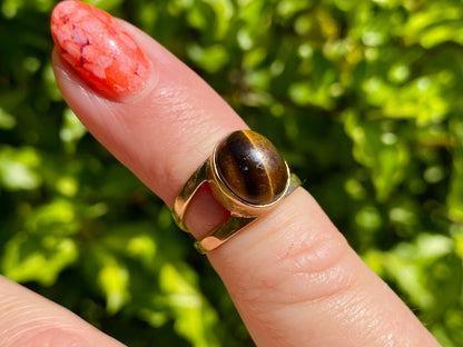 Vintage 9ct Gold Tigers Eye Ring
