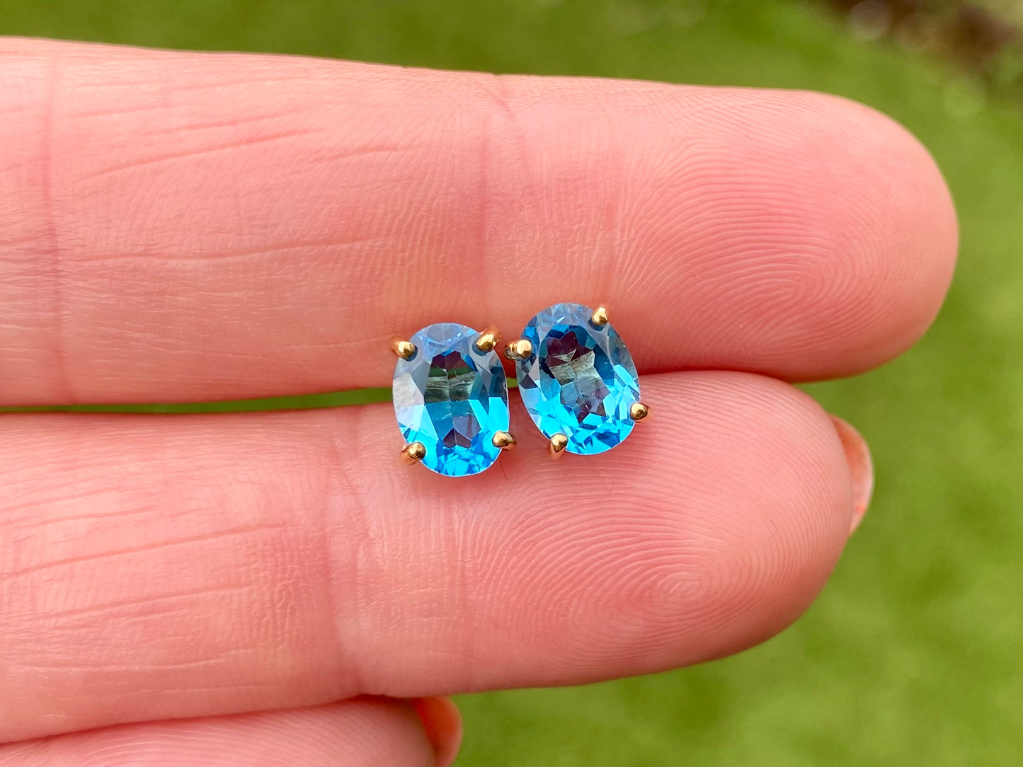 9ct Gold Topaz Earrings