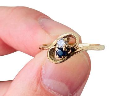 Vintage 9ct Gold Sapphire & Diamond Ring