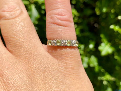 9ct Gold Peridot & Diamond Ring