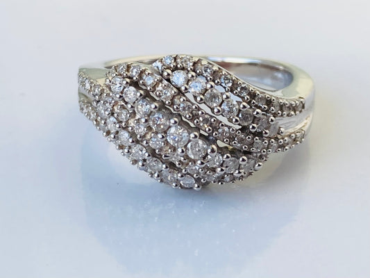 9ct Gold Diamond Ring