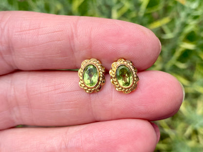 9ct Gold Peridot Earrings