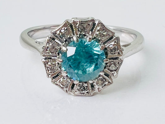 Antique 18ct Gold Zircon & Diamond Ring