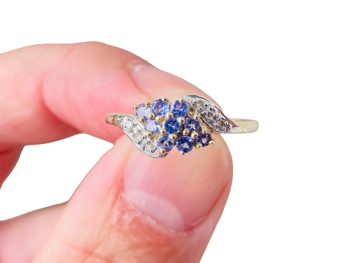 9ct Gold Tanzanite & Diamond Ring