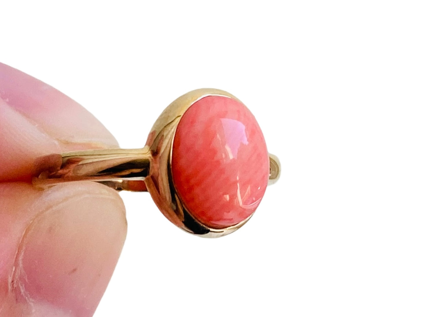 9ct Gold Coral Ring