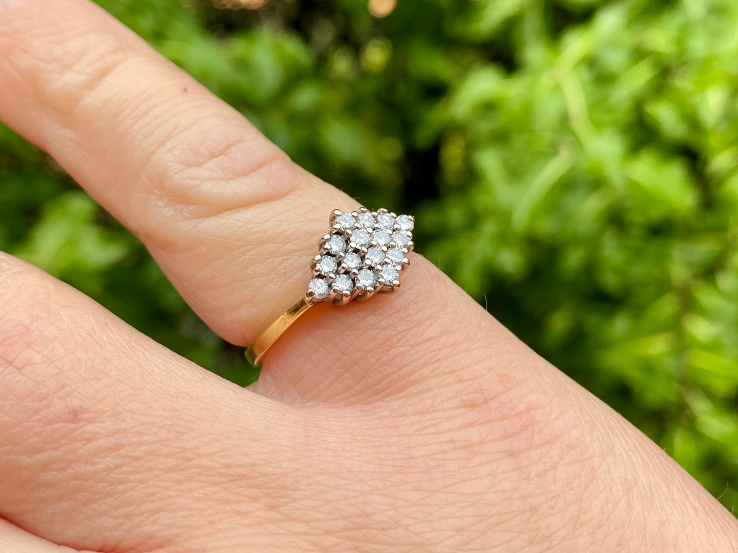 18ct Gold Diamond Ring