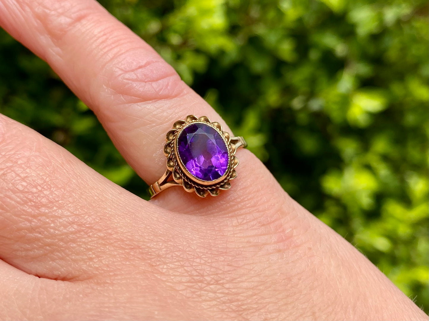 Vintage 9ct Gold Amethyst Ring