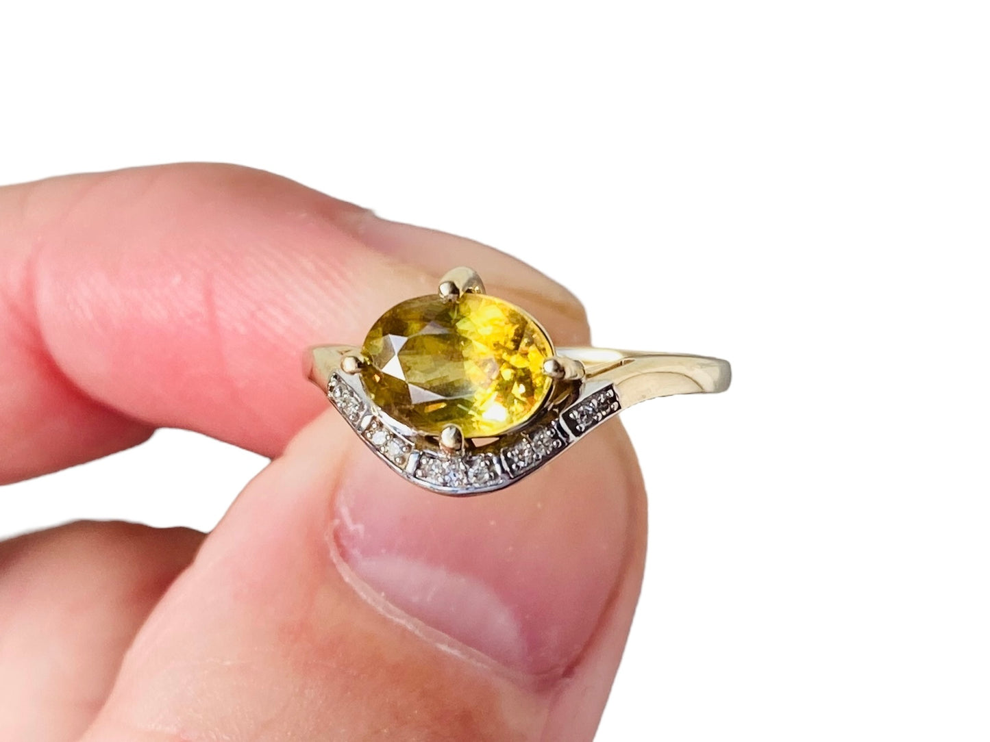 9ct Gold Sphene & Diamond Ring