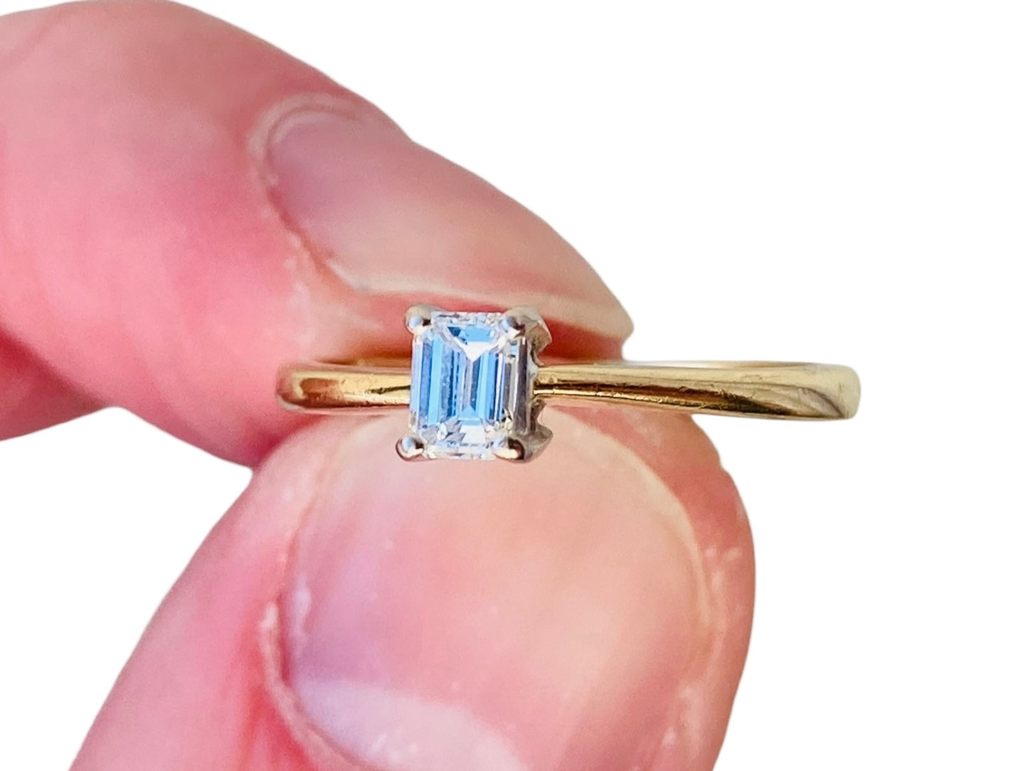 18ct Gold Emerald-Cut Diamond Solitaire Ring