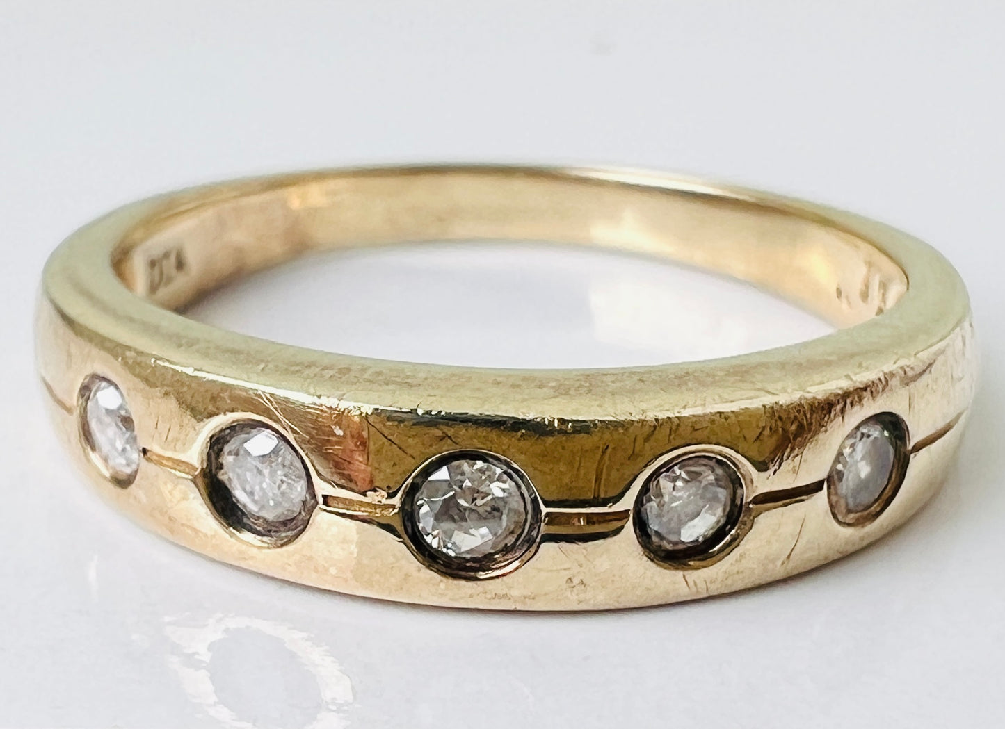 9ct Gold Diamond Ring