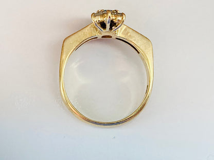 9ct Gold Sapphire & Diamond Ring