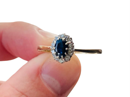 Vintage 9ct Gold Sapphire & Diamond Ring