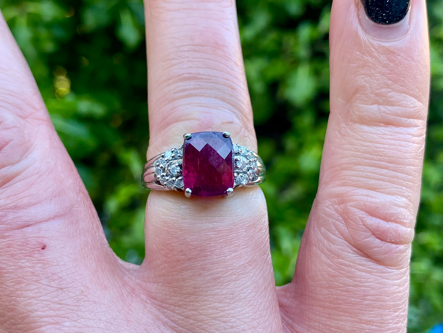 9ct Gold Rhodolite Garnet & Diamond Ring