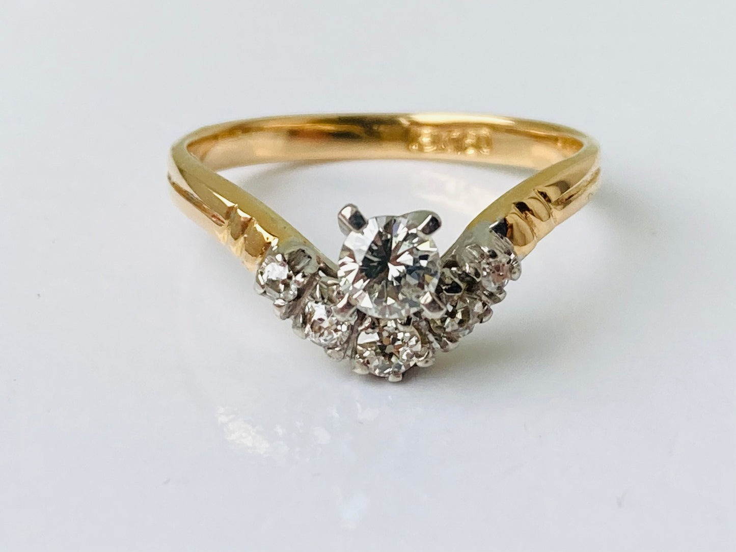 Vintage 18ct Gold Diamond Wishbone / Chevron Ring