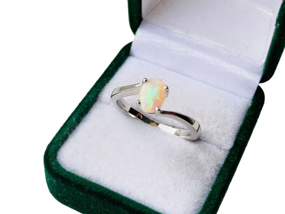 9ct Gold Opal Ring