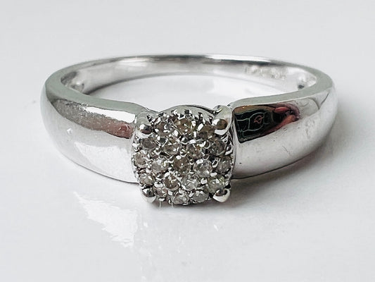 9ct Gold Diamond Ring