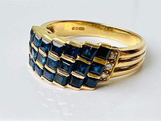 Vintage 18ct Gold Sapphire & Diamond Ring