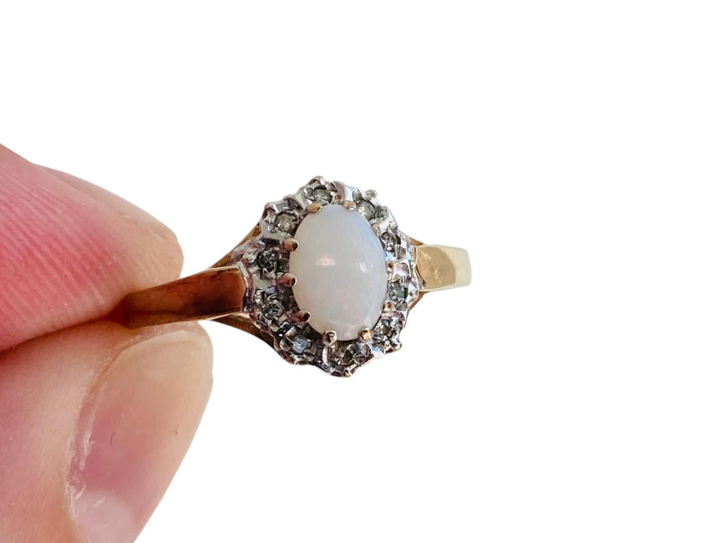 9ct Gold Opal & Diamond Ring