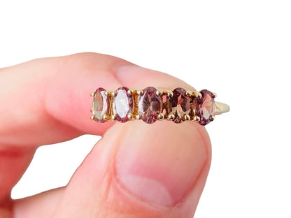 9ct Gold Garnet Ring