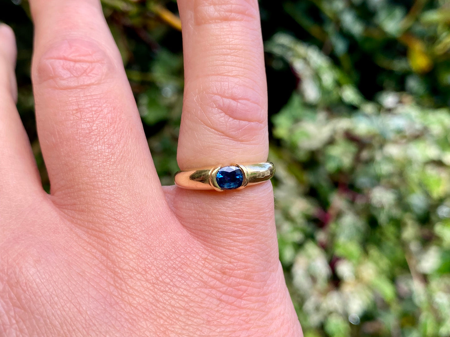 18ct Gold Sapphire Ring