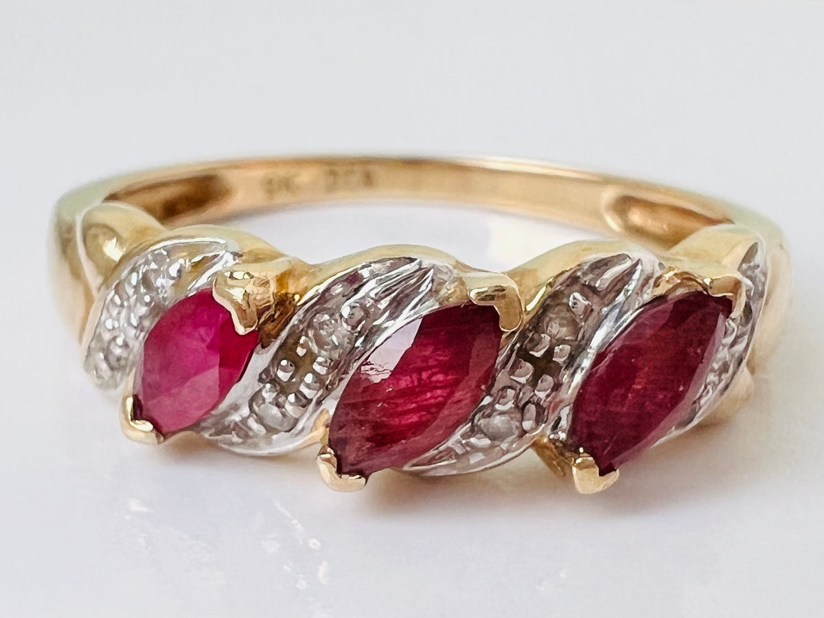 9ct Gold Ruby & Diamond Ring