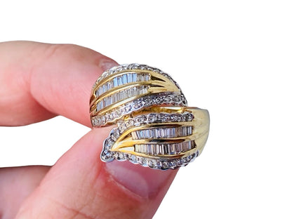 9ct Gold Diamond Ring