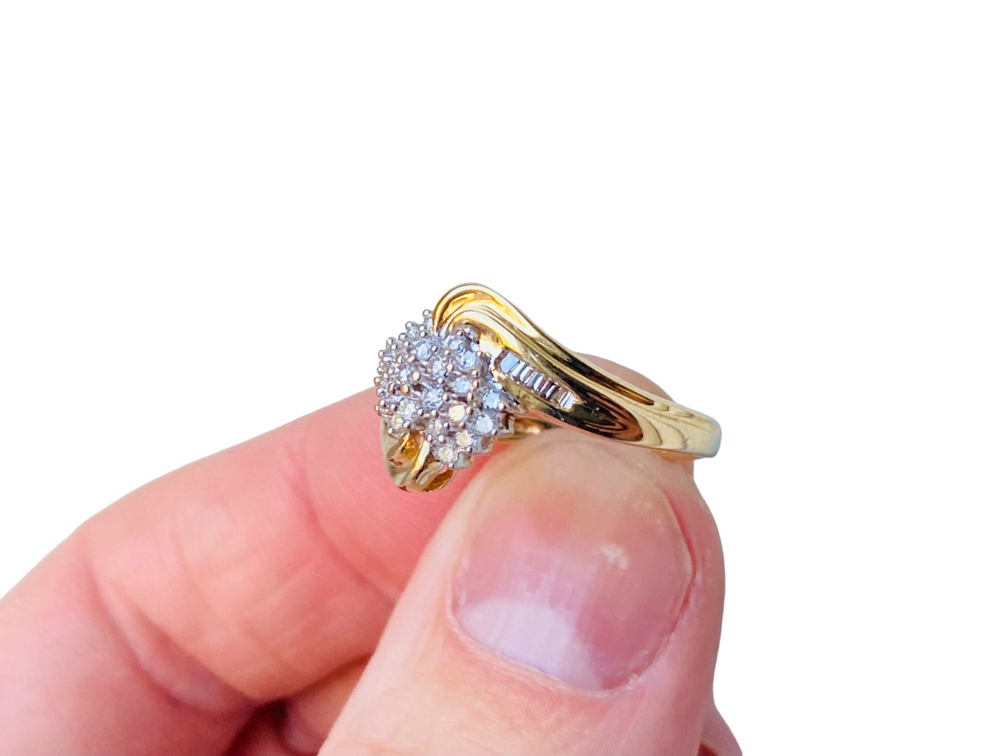 9ct Gold Diamond Ring