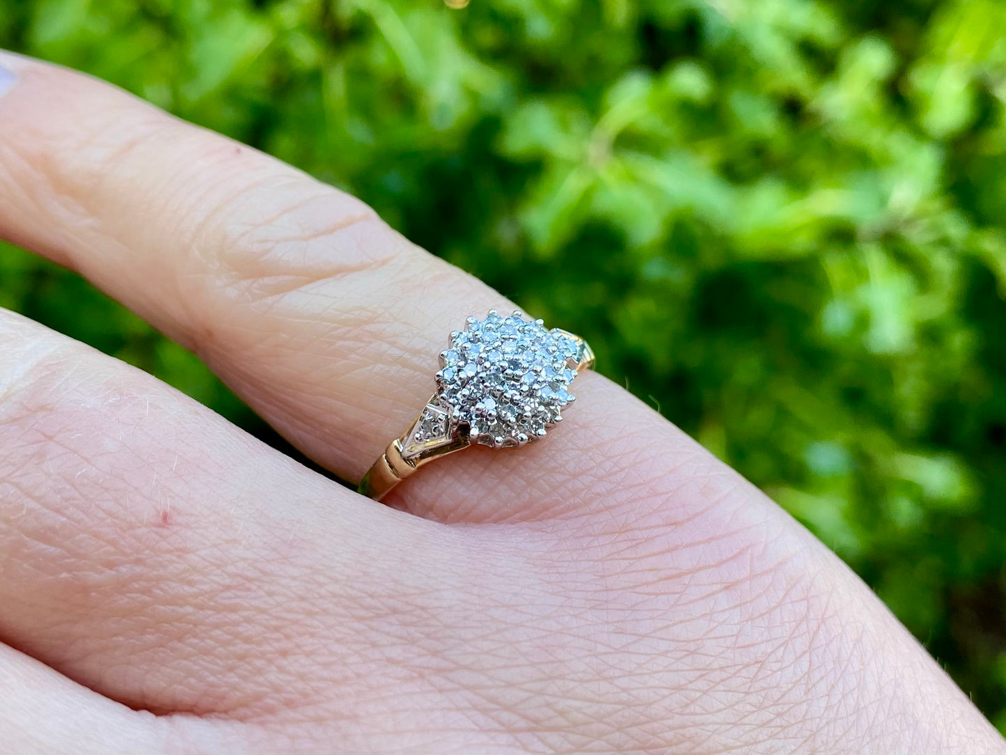 9ct Gold Diamond Ring