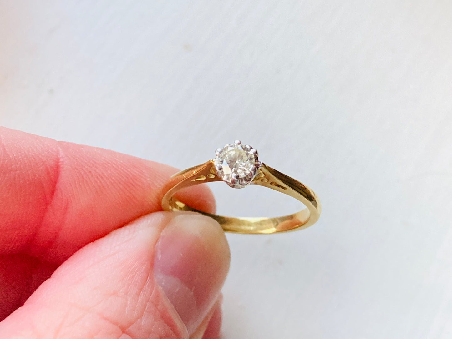 18ct Gold Diamond Ring