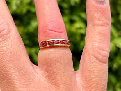 9ct Gold Red Quartz Ring