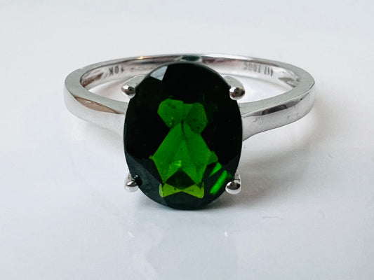 9ct Gold Diopside Ring