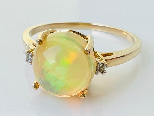 9ct Gold Opal & Diamond Ring