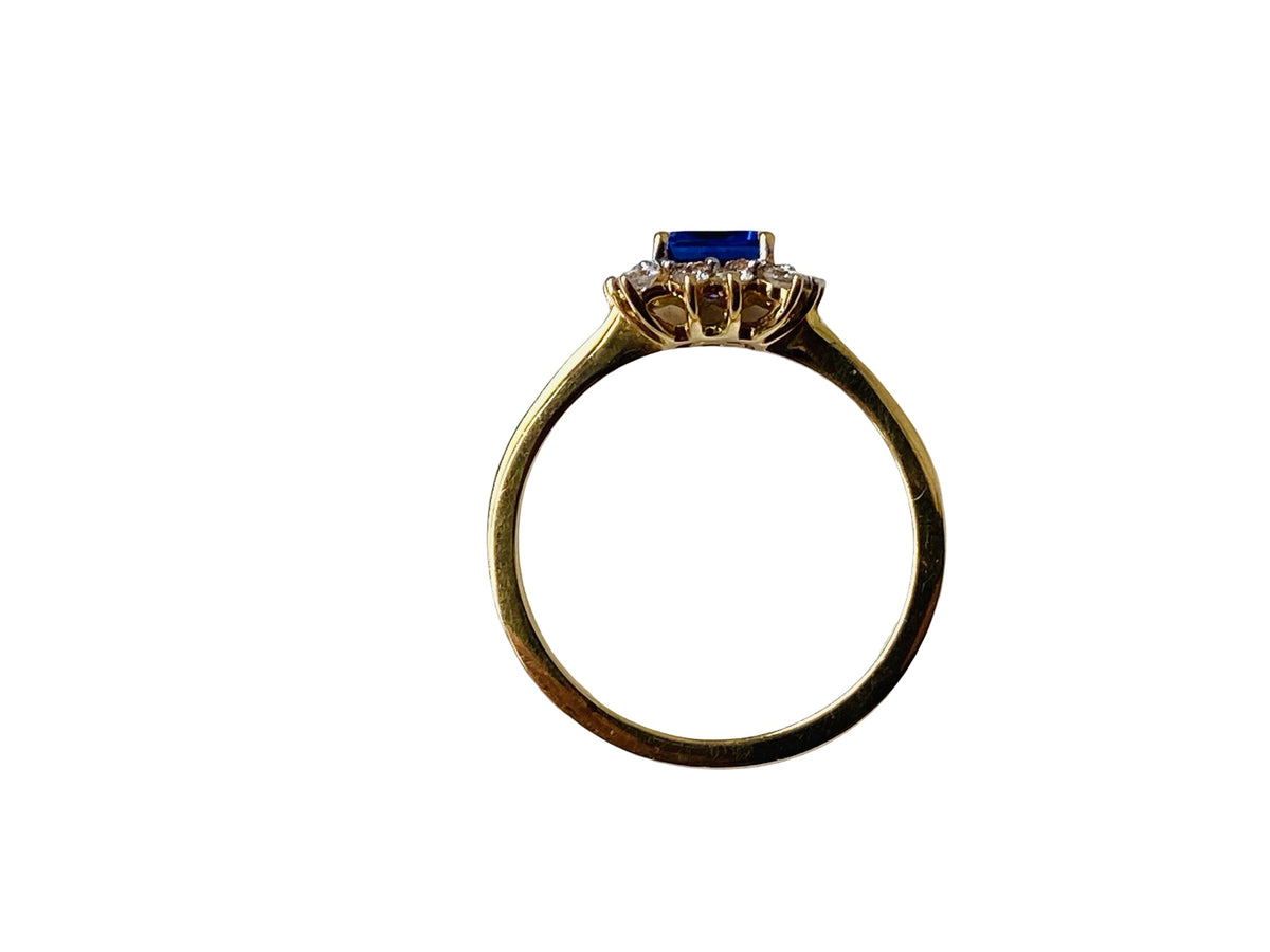 18ct Gold Tanzanite & Diamond Ring