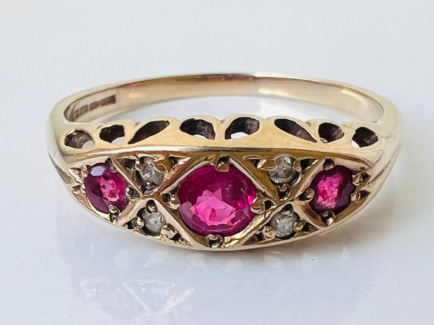 9ct Gold Ruby & Diamond Ring