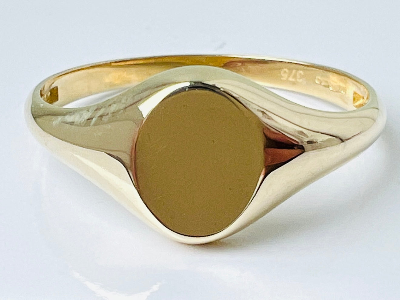 9ct Gold Signet Ring
