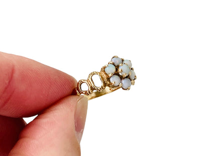 Vintage 9ct Gold Opal Ring