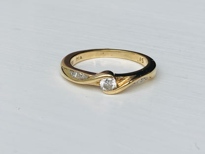 9ct Gold Diamond Ring