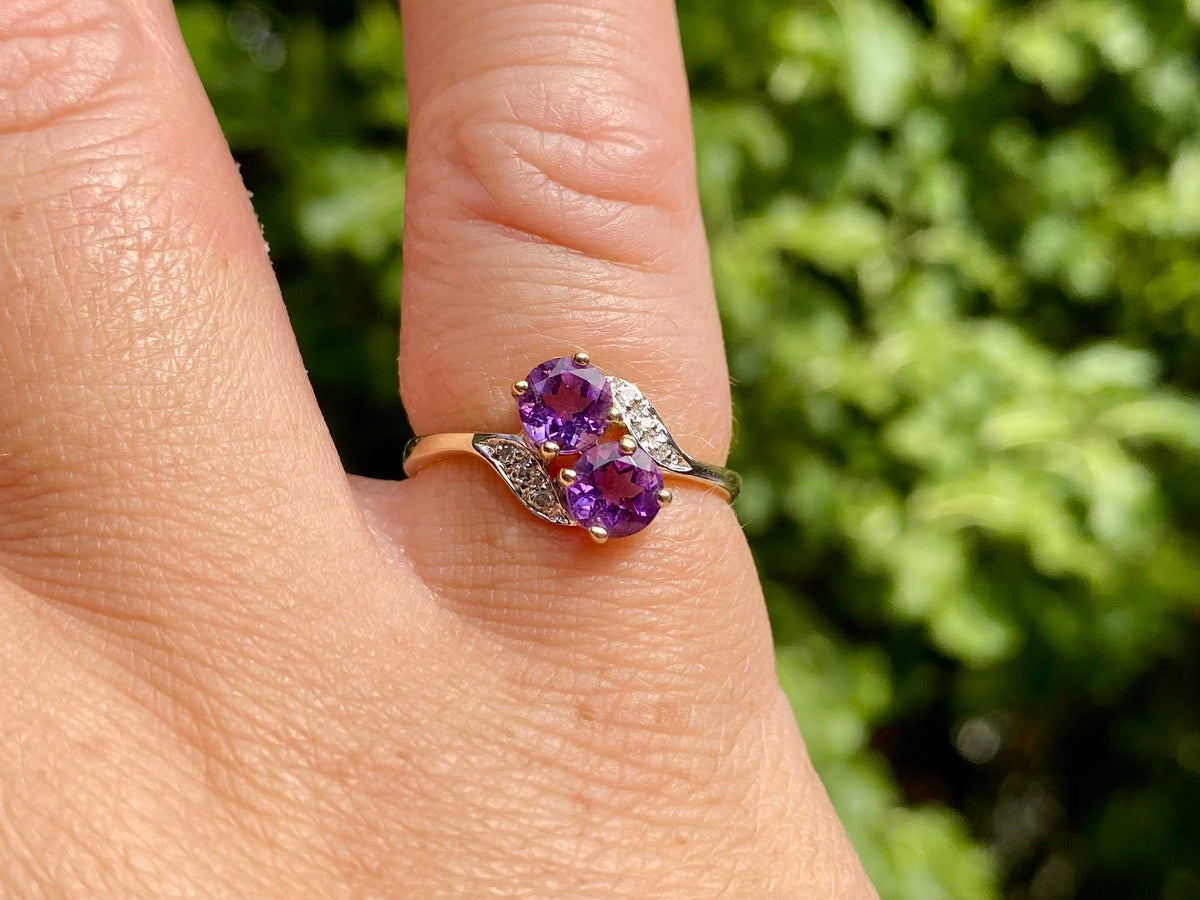 9ct Gold Amethyst & Diamond Ring