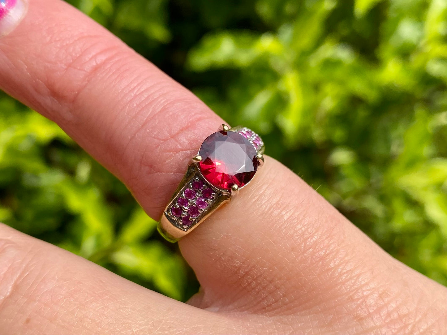 9ct Gold Rhodolite Garnet & Pink Ruby Ring