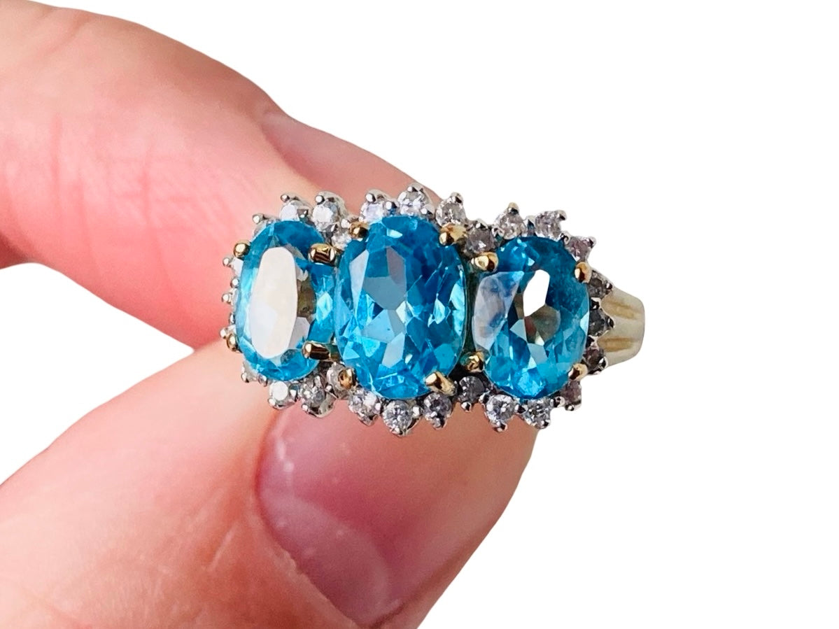 9ct Gold Topaz & Diamond Ring