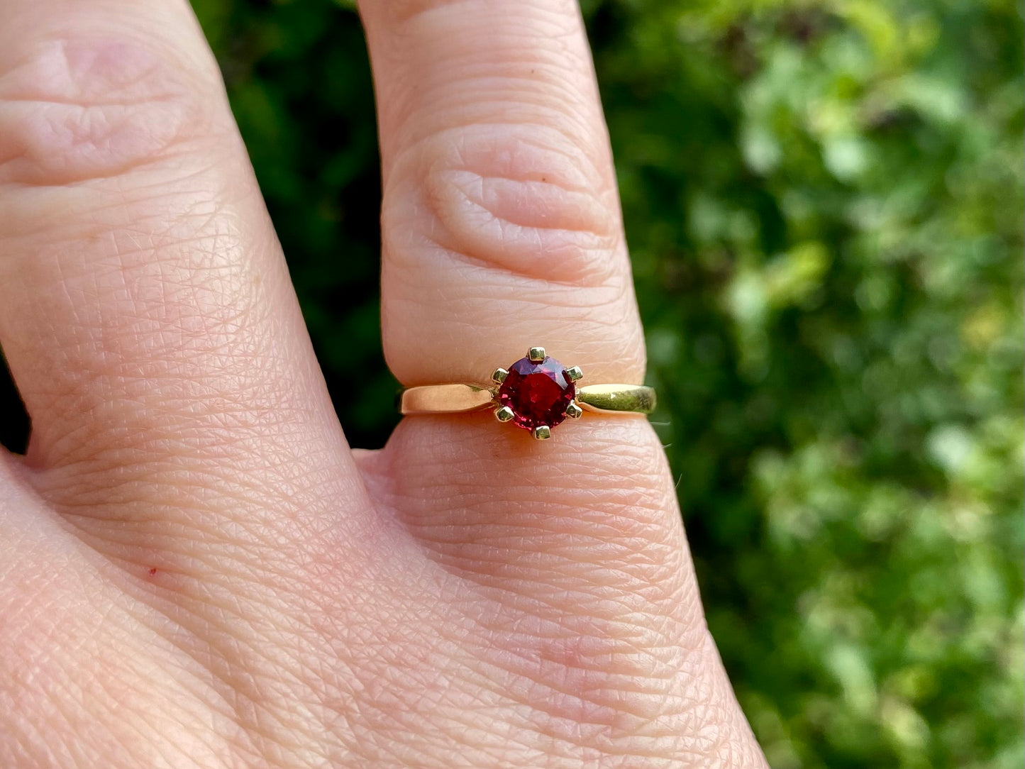 9ct Gold Ruby Ring
