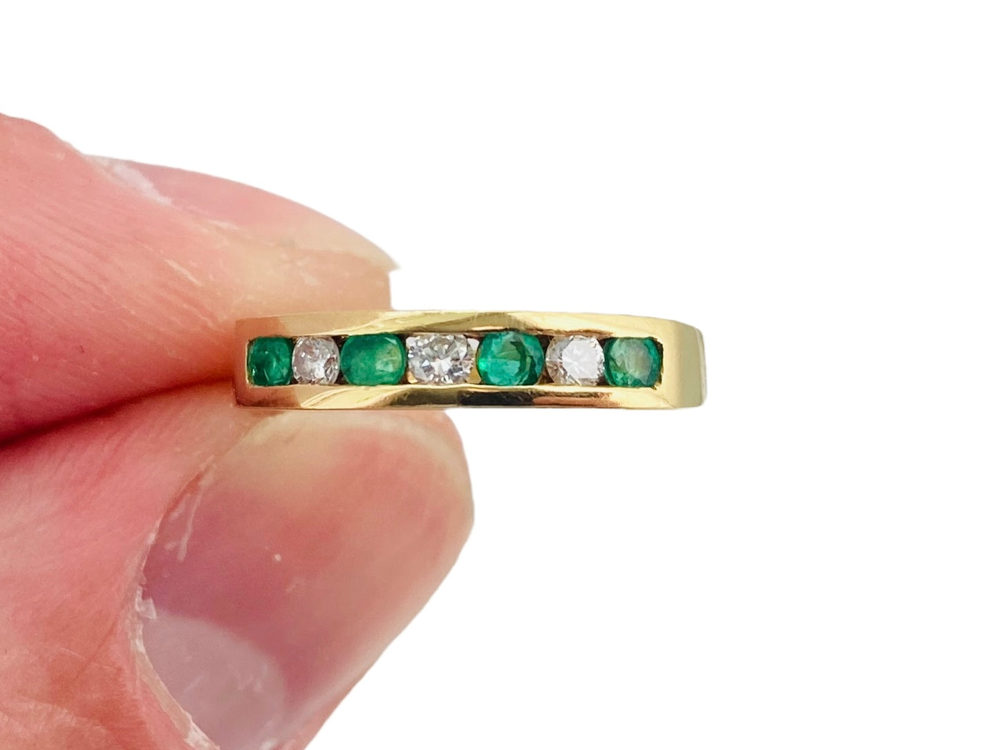 Vintage 18ct Gold Emerald & Diamond Ring