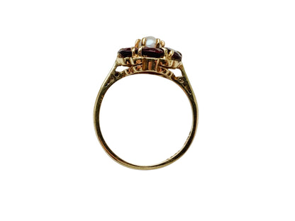 Vintage 9ct Gold Garnet & Pearl Ring